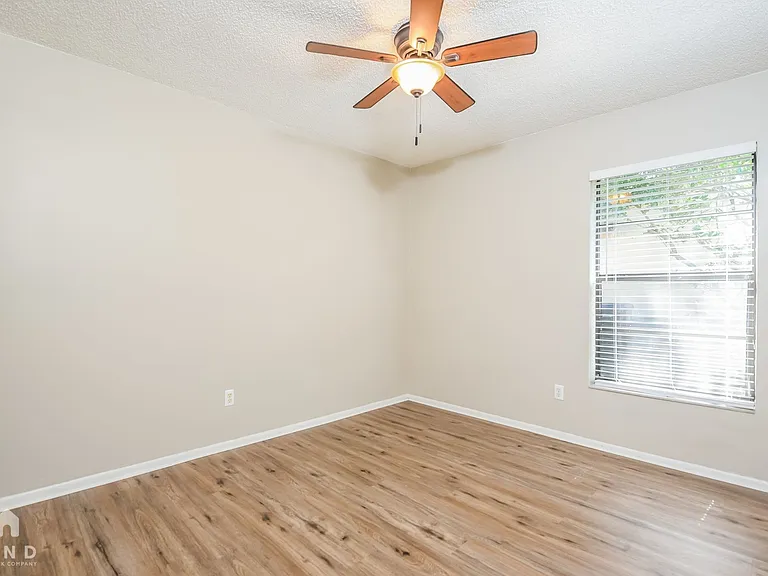 1524 Crosswind Cir — Photo 11