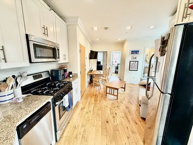 22 Moon St #4 — Photo 6
