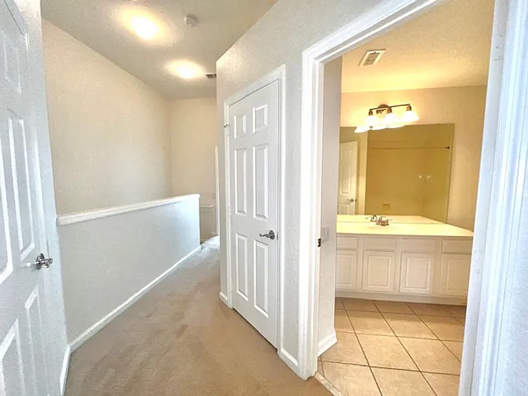 953 Rock Harbor Ave — Photo 23