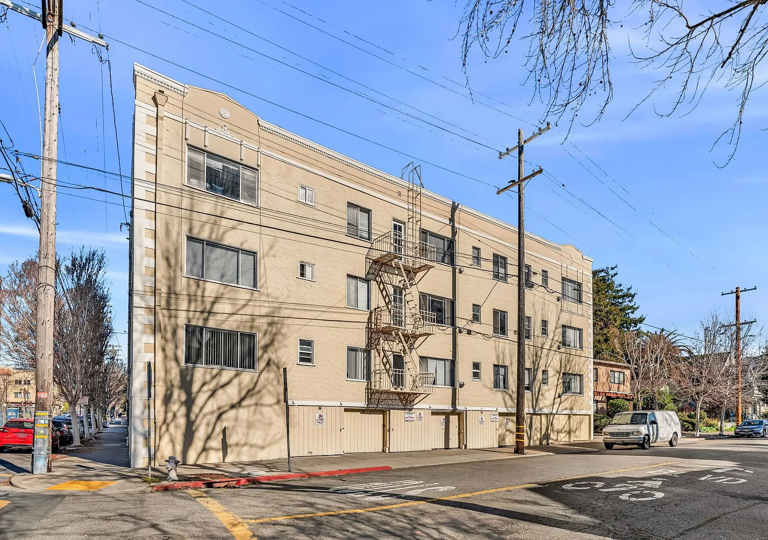 2091 California Street — Photo 3
