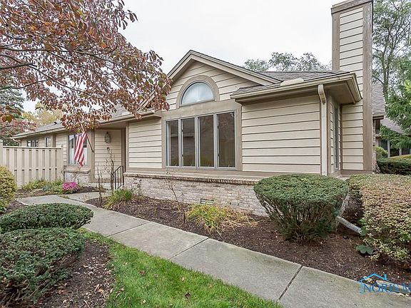 3rd image of 6906 Milrose Ln #6906