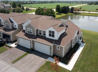 530 Amherst Dr, Sycamore, IL 60178