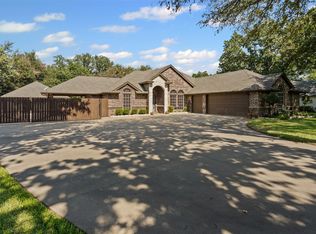 4000 Bandera Dr, Granbury, TX 76049