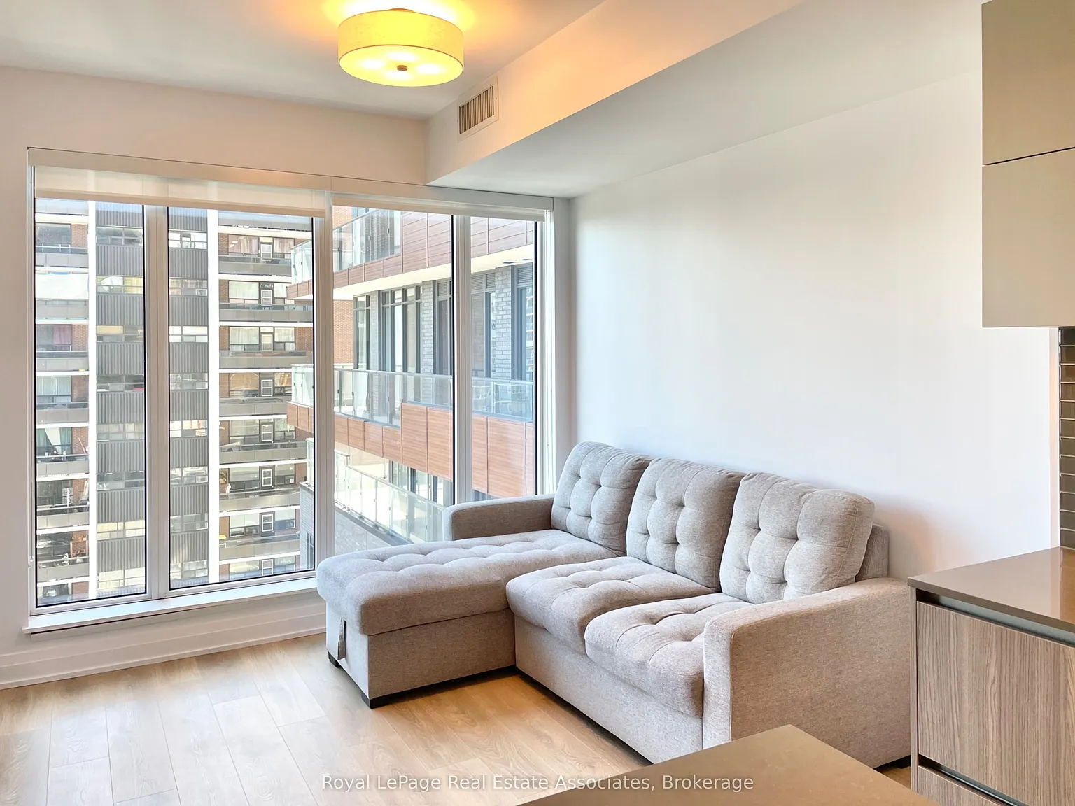 2 bed, $2,700 — Photo 4