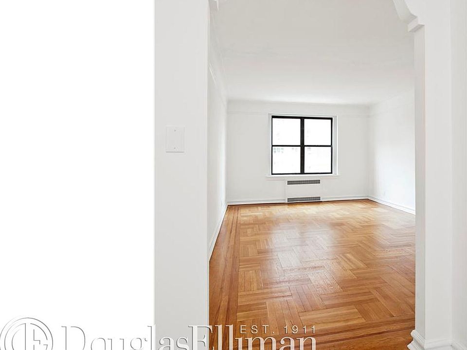 2nd image of 504 E 5th St APT 2E