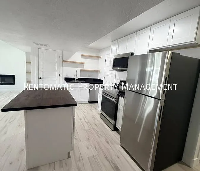 1408 N Linen Way — Photo 3