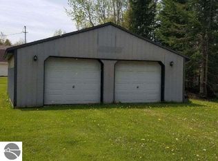 7649 Elm St, Hale, MI 48739