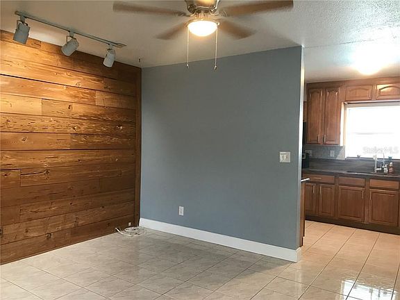 4th image of 9875 52nd St