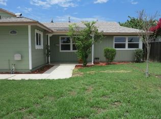 2049 Stevely Ave, Long Beach, CA 90815