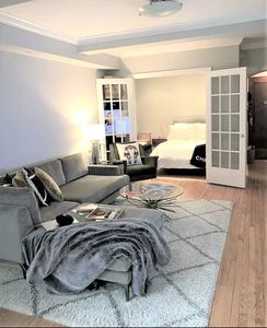 333 W 56th St APT 6H, New York, NY, 10019