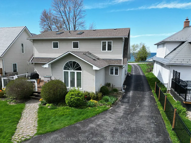 203 Lake Dr E — Photo 34
