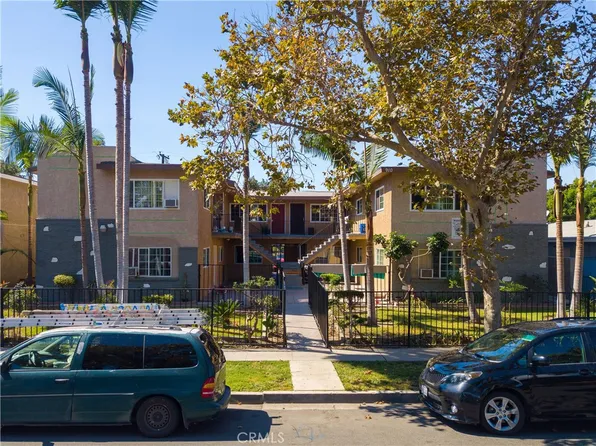 910 S Townsend St, Santa Ana, CA 92704