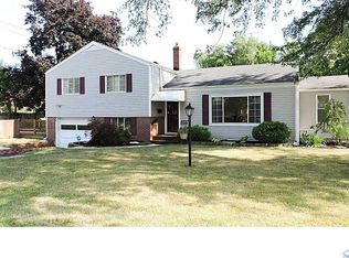 5221 Mardone Dr, Toledo, OH 43615