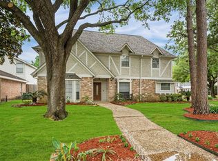 1214 Crossfield Dr, Katy, TX 77450