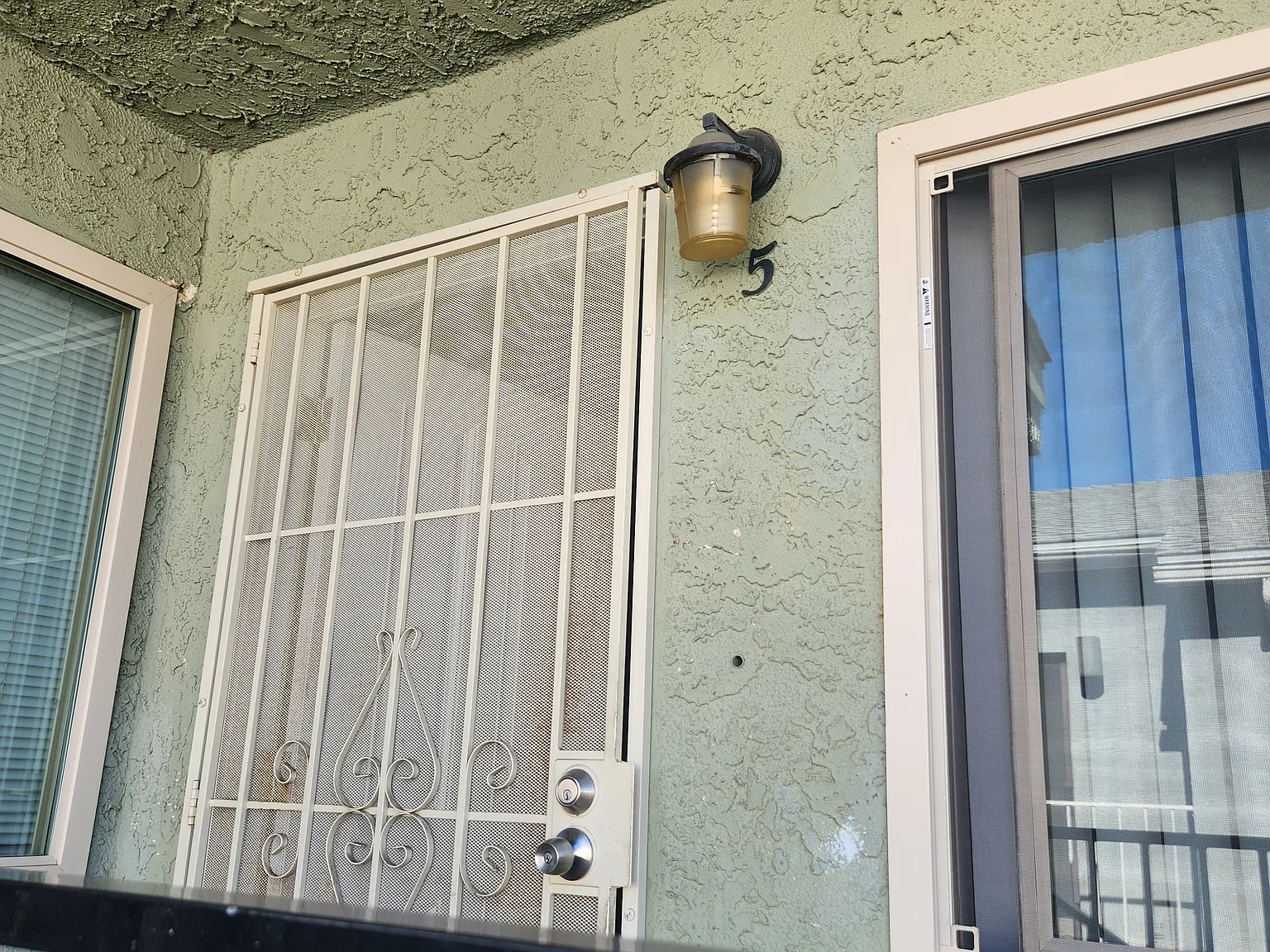 2626 Highland Ave. #5 — Photo 2