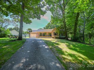319 McDade Rd, Forest City, NC 28043