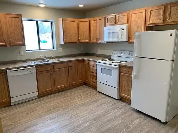 2304 Wilkinson Ave, Marquette, MI