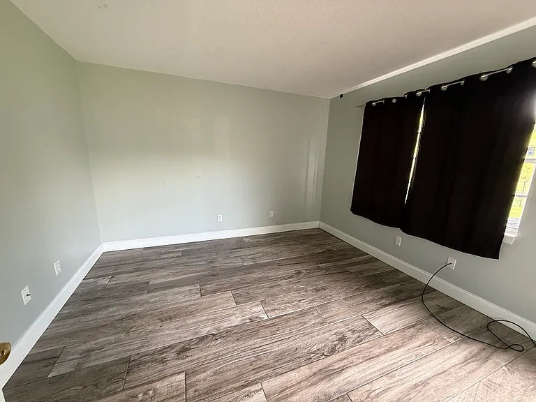 313 Dirksen Dr #F7 — Photo 8