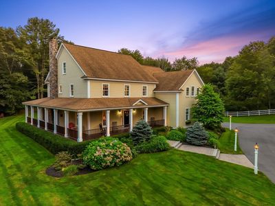 898 Marshall St, Holliston, MA, 01746