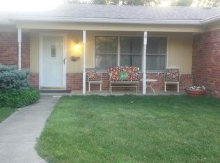 102 Beechmont Dr, Carmel, IN 46032