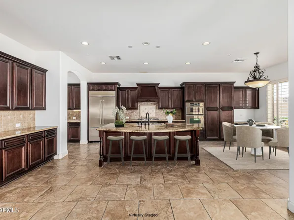 18135 W WILLOW Drive W, Goodyear, AZ 85338