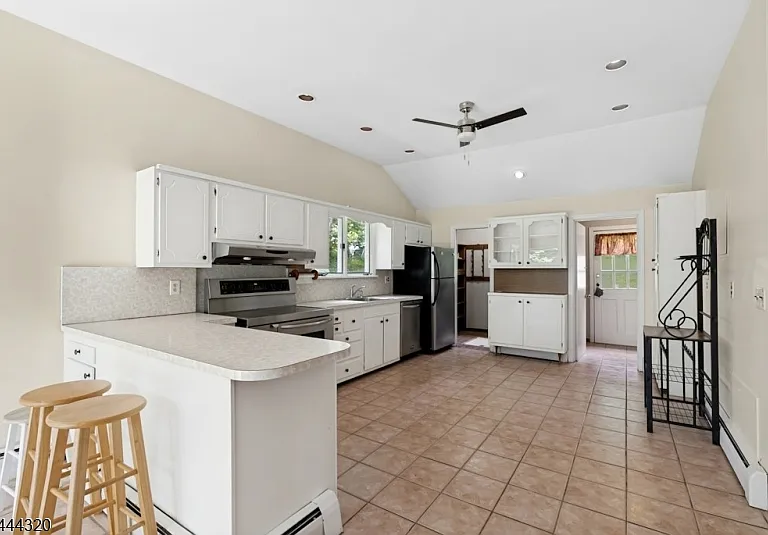 62 Gaston Rd — Photo 15