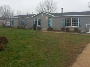 W7637 Oak St, Shiocton, WI 54170