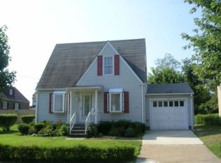 1200 Courtland Rd, Weirton, WV 26062