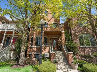 3313 S Throop St, La Grange, IL 60608
