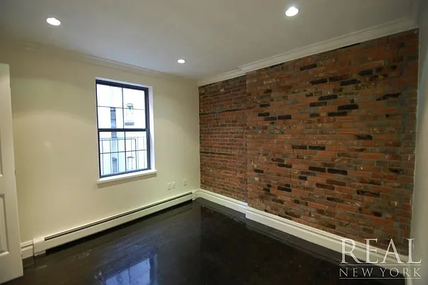 Rented by REAL New York | media 24