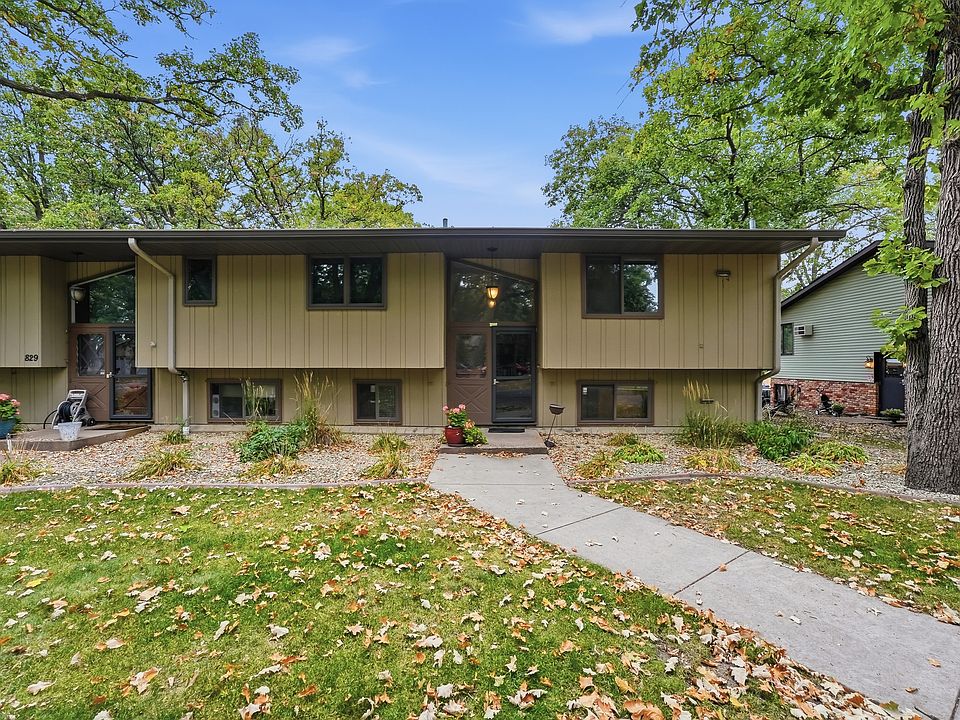 1st image of 829 Golf View Ln APT 3