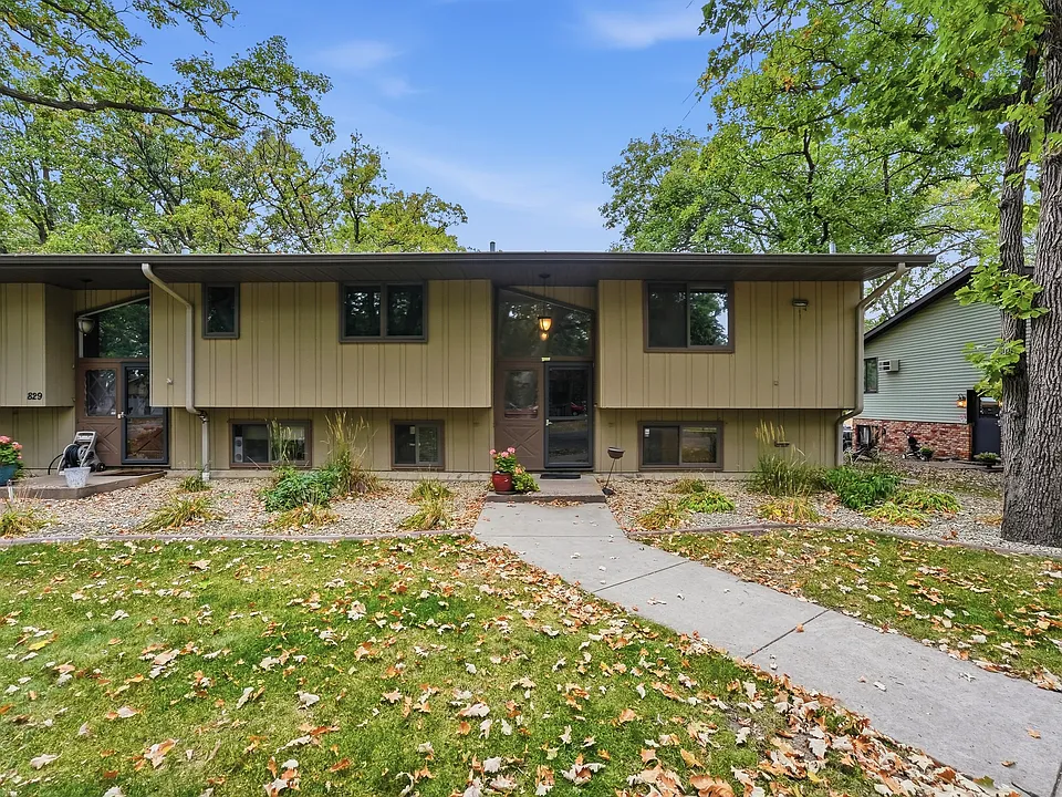 829 Golf View Ln #3