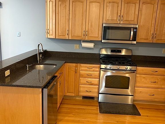 5th image of 118 Prescott St Unit 118