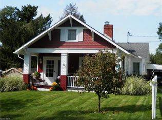 352 High St, Hopedale, OH