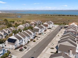 116 E Austin Ave, Wildwood Crest, NJ 08260