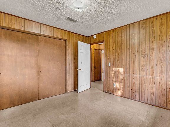 3rd image of 68 Wyman Dr
