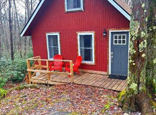 77 Racoon Dr, Oakland, MD 21550