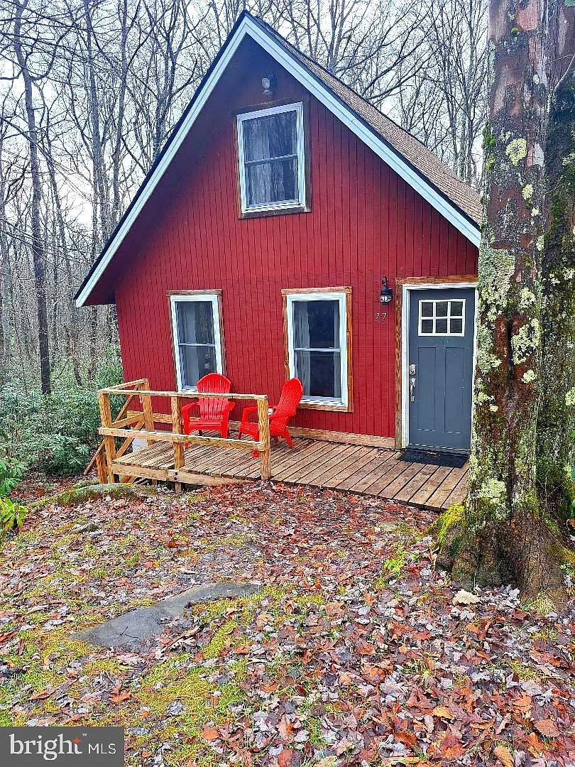 77 Racoon Dr photo 1