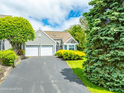 36 Greystone Drive, Voorheesville, NY, 12186