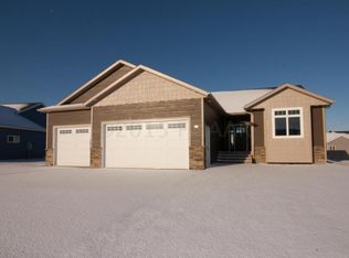 408 13th St NE, Dilworth, MN 56529
