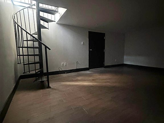 3rd image of 42 W 126th St #1B