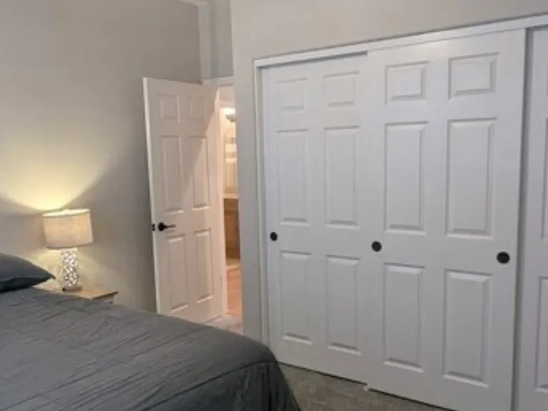 708 Asilo St — Photo 12