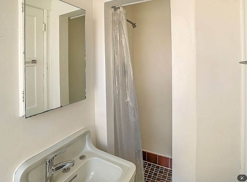 1st image of 2427 Durant Ave #6