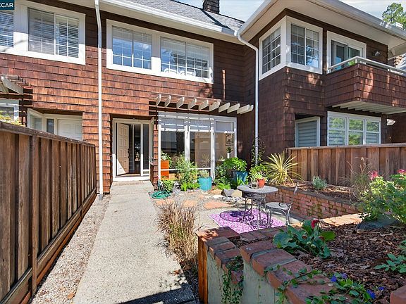 2nd image of 1358 Walden Rd