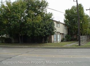 1477 Springrock Ln, Houston, TX 77055