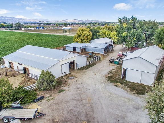 4th image of 1632 E County Road 16e