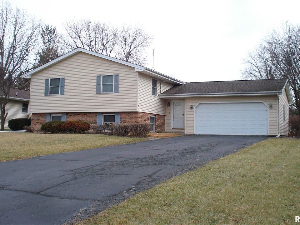 1st image of 471 Bandy Ave