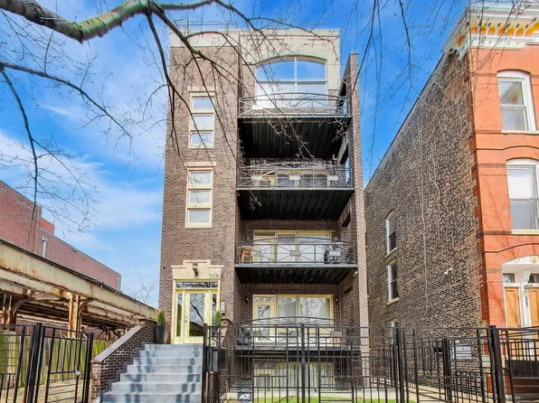 308 W Evergreen Ave APT 2, Chicago, IL 60610