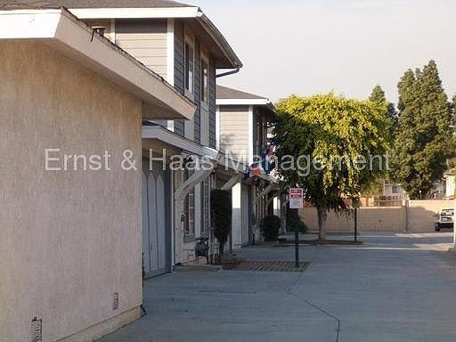 5th image of 8627 1/4 Cedar St