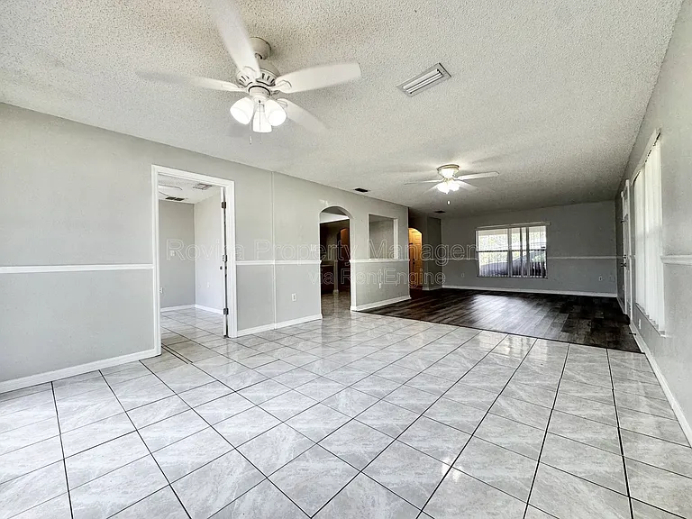927 Louisiana Ave — Photo 7